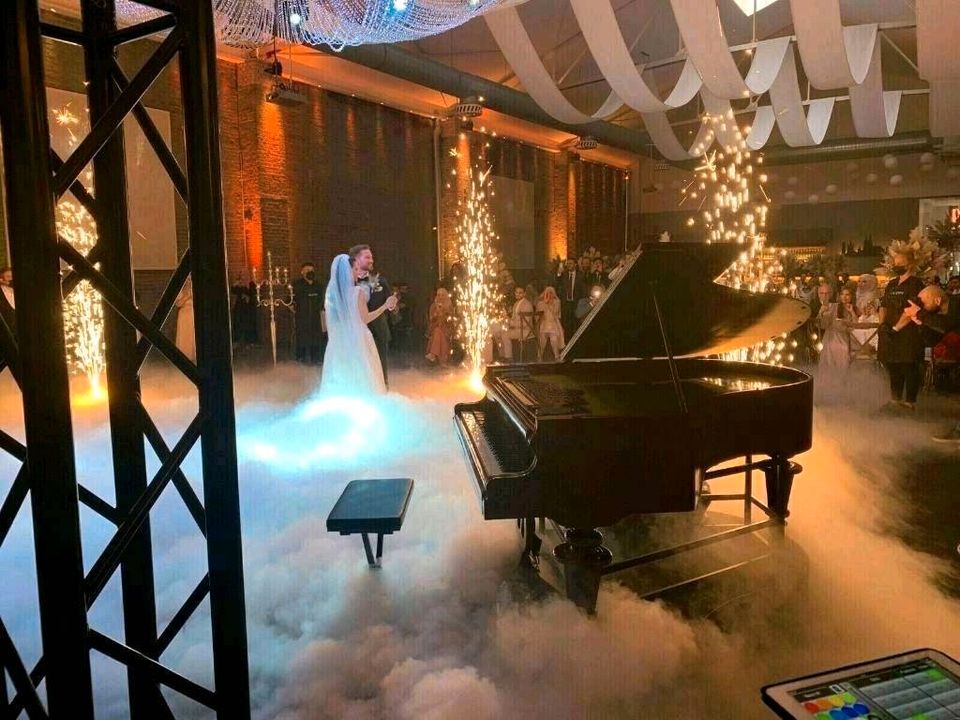 Pianist samt mobilem Flügel: Hochzeiten, Veranstaltungen in Berlin