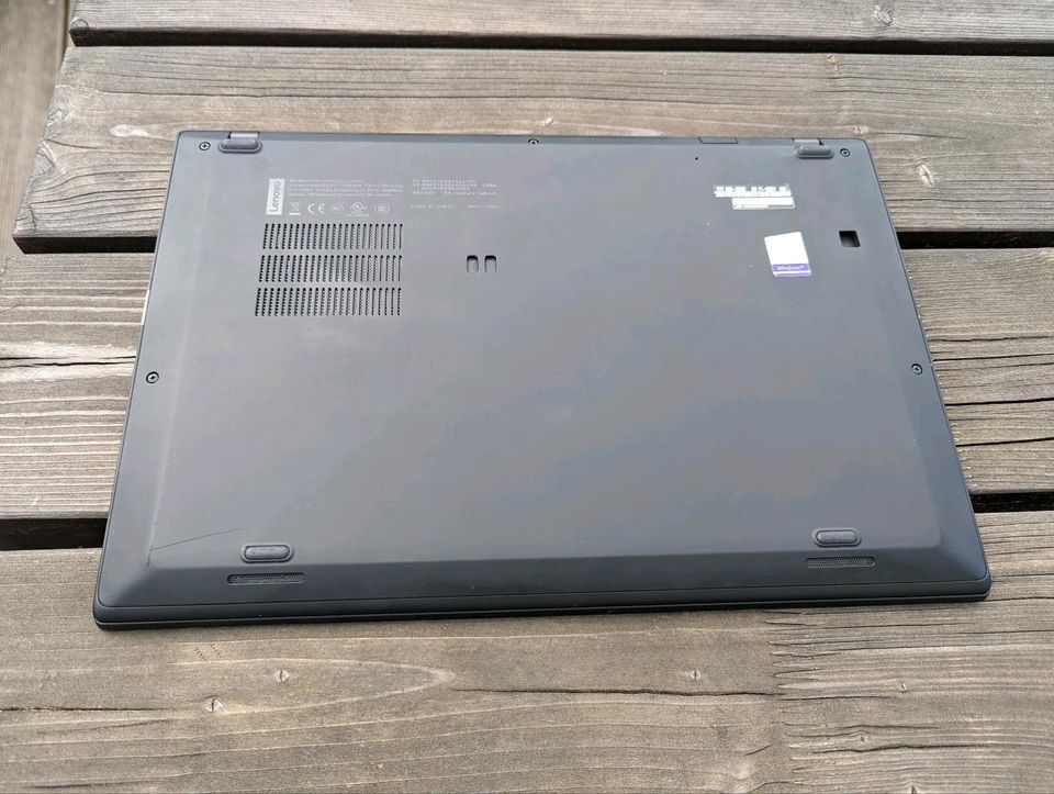 Lenovo ThinkPad X1 Carbon i7-8650u | 16GB RAM | 1TB SSD in Burbach