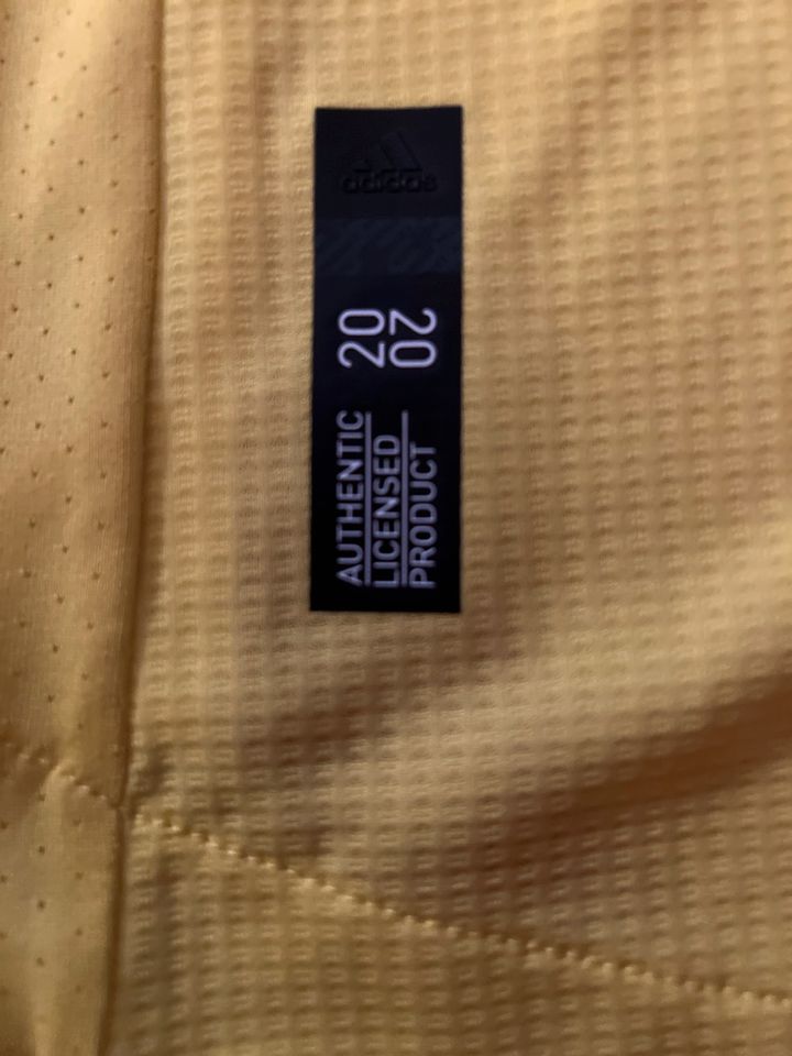 Nagelneues Kolumbien Trikot / adidas XL / XXL inkl. Tag in Hamburg