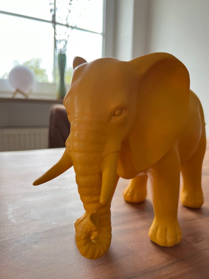Schöne Elefanten Skulptur - neuwertig! in Neumarkt i.d.OPf.