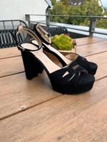 Unisa High Heel Plateau Sandalette Schwarz Neuwertig 39 Rheinland-Pfalz - Mainz Vorschau