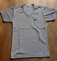 T-Shirt Oberteil mit Schrift Nike S schwarz weiß Bayern - Bruckmühl Vorschau