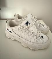Fila Sportschuhe Sneakers Gr 39 weiß Fitness Gym Berlin - Wilmersdorf Vorschau
