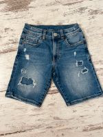 Jeans Short Zara Gr. 122 Nordrhein-Westfalen - Solingen Vorschau