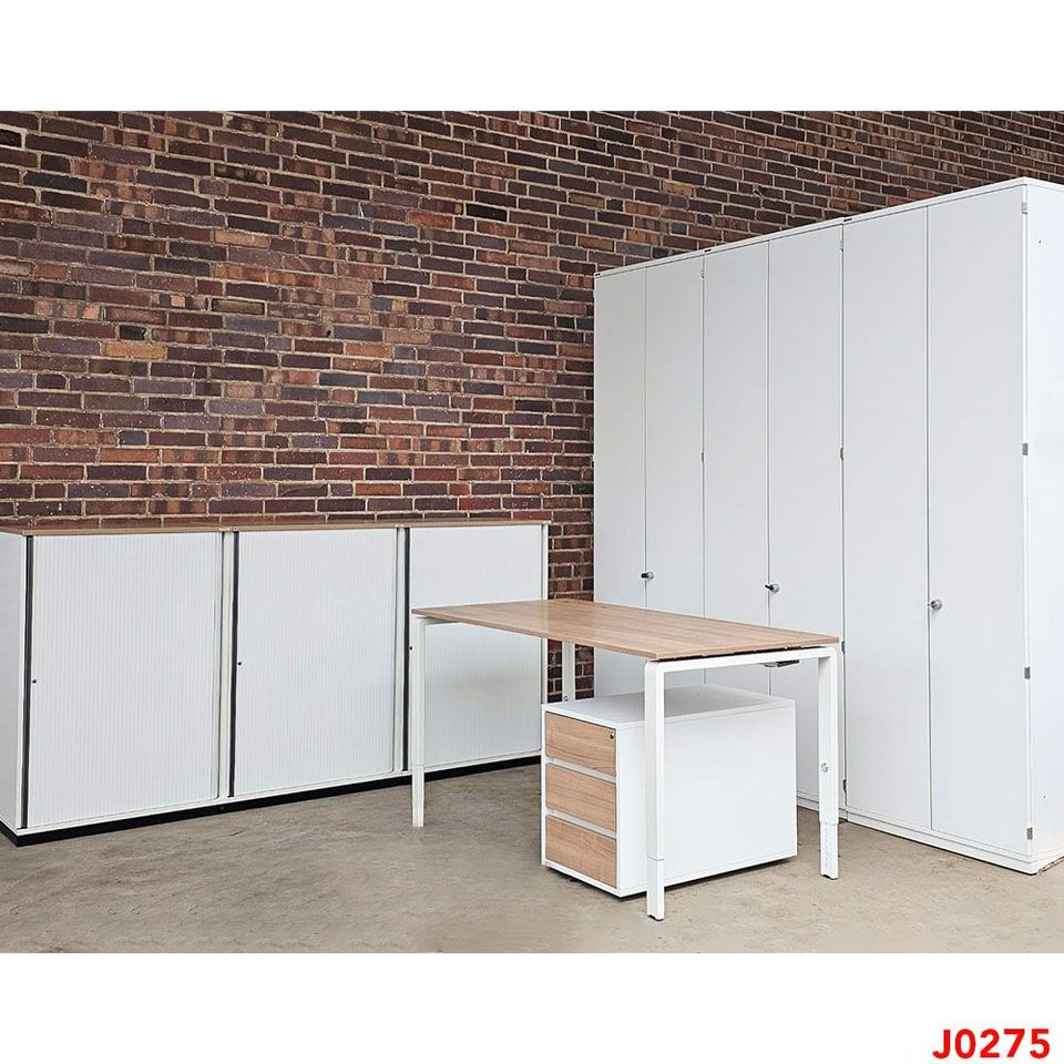 Büromöbel Set: PALMBERG Schreibtisch Highboard Schrank 80 cm weiß in Berlin