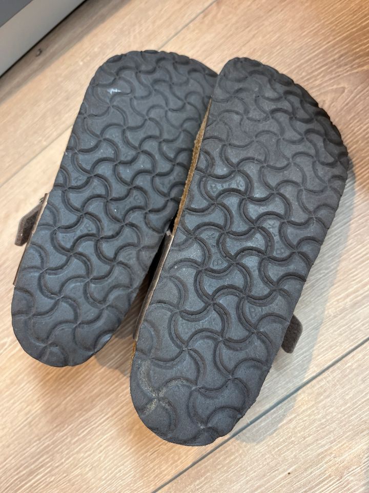 Birkenstock Zehentrenner Gizeh Sandale in Härtlingen