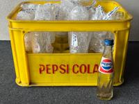 GARAGE DEKO Pepsi Kasten Flasche Coca Cola Munitionskiste DDR Nordrhein-Westfalen - Lohmar Vorschau