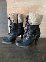 S.Oliver Stiefeletten Absatzschuhe Damen Gr. 39  High Heels Sachsen - Zwoenitz Vorschau