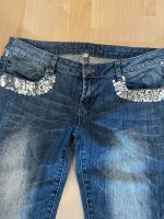 Amisu Jeans mit Pailletten Gr. 42/30 blau Bayern - Bruckberg bei Landshut Vorschau