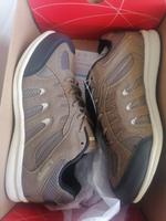 Sportschuhe Gr.37 Braun Neu Loap Schuhe Sneaker Halbschuhe Turnsc Brandenburg - Eggersdorf Vorschau