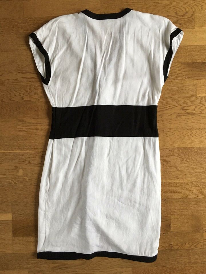 Retro Kleid weiß-schwarz Größe 38/40 70er Vintage in München