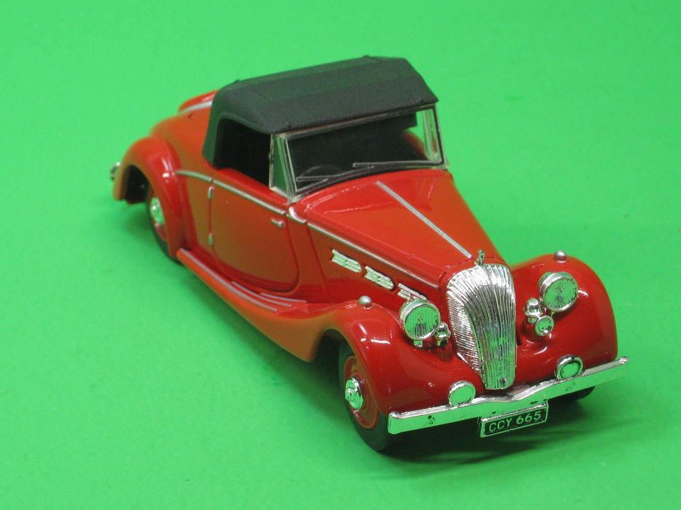 Triumph Dolomite 1939 Dinky Matchbox DY-S17 1:43 Modellauto OVP in Klein Rönnau