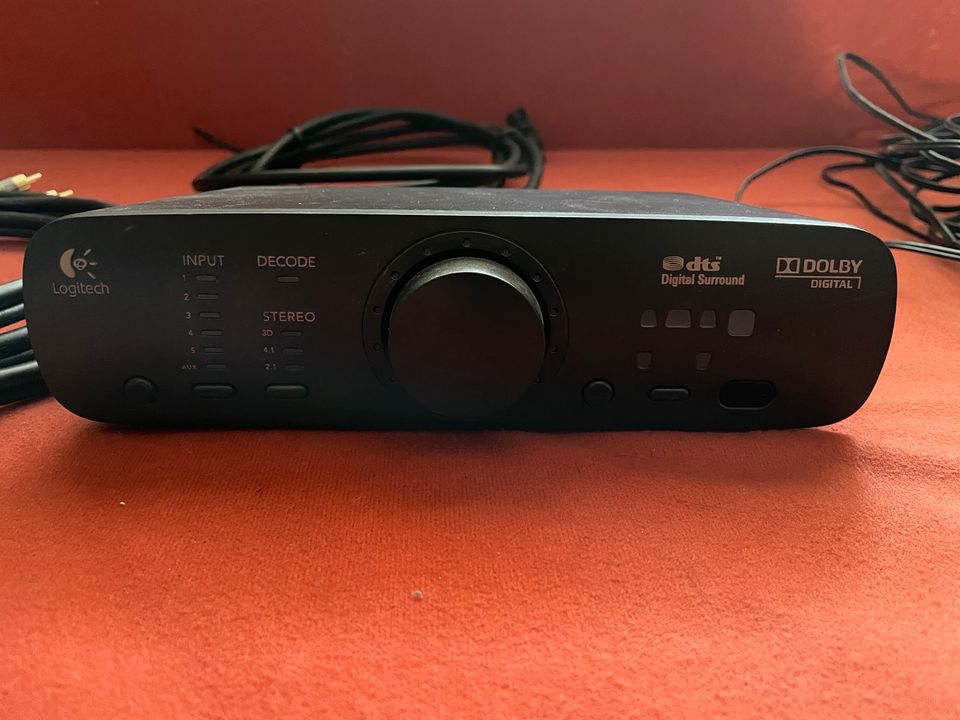 LOGITECH Z906 5.1 Sound System, Lautsprecher mit 1000 Watt in Bürstadt