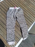 Jogginghose Sporthose Leoparden look 122 animalprint Schleswig-Holstein - Kiel Vorschau