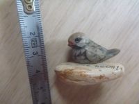 kleiner Vogel Keramik auf Stein mit Gruß München - Ramersdorf-Perlach Vorschau