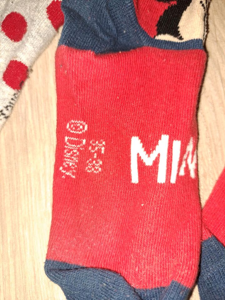 2x2 Minnie  Mouse Socken  Zwillinge   gr 35-38 in Waldalgesheim