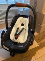 MaxiCosi Pepple Plus (Rachel Zoe) inkl. 2 WayFix Isofix Bayern - Würzburg Vorschau