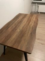 Tisch + 5. Stühle zuverkaufen Hannover - Misburg-Anderten Vorschau