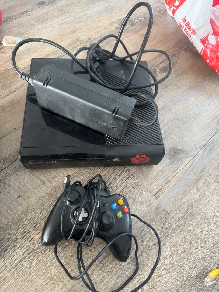 2x Microsoft Xbox 360 in Kiel