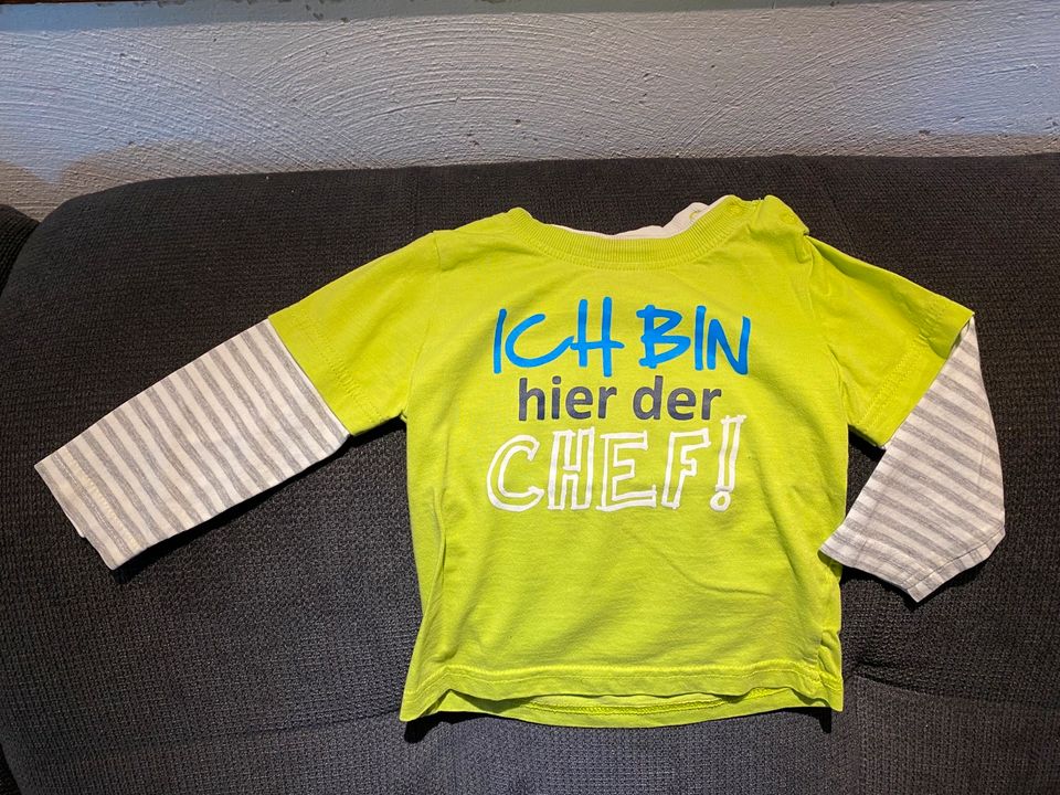 Verschiedene Langarmshirts in Marienheide