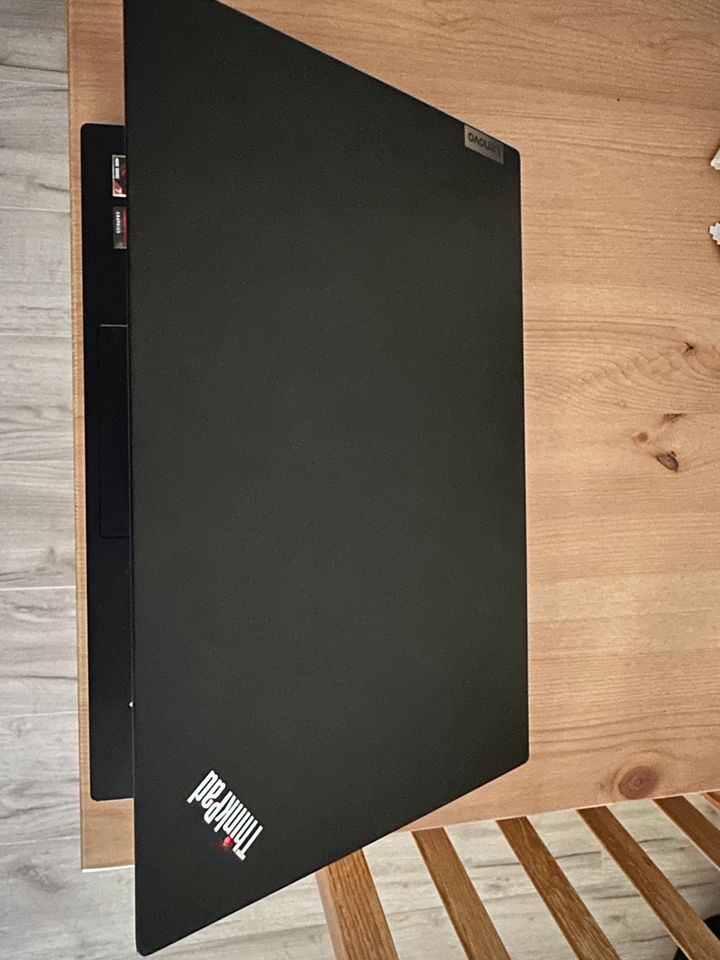 lenovo thinkpad e14 gen 2 ryzen 7 4700u in Mallersdorf-Pfaffenberg