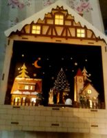 Lumida Xmas Holzhaus mit drehendem Baum, Spieluhr „Stille Nacht" Rheinland-Pfalz - Burgen Vorschau