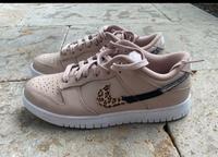 Nike Dunk Low SE Leopard rosa Hessen - Hünstetten Vorschau