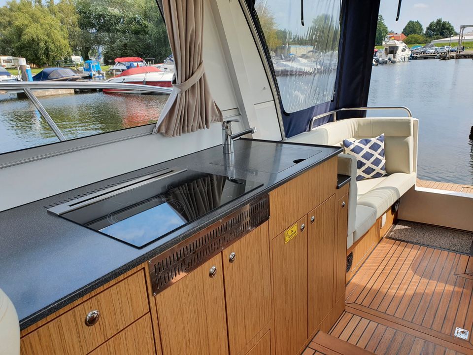 SAGA 330 HT * TOP ZUSTAND * SAISONKLAR in Wangerland