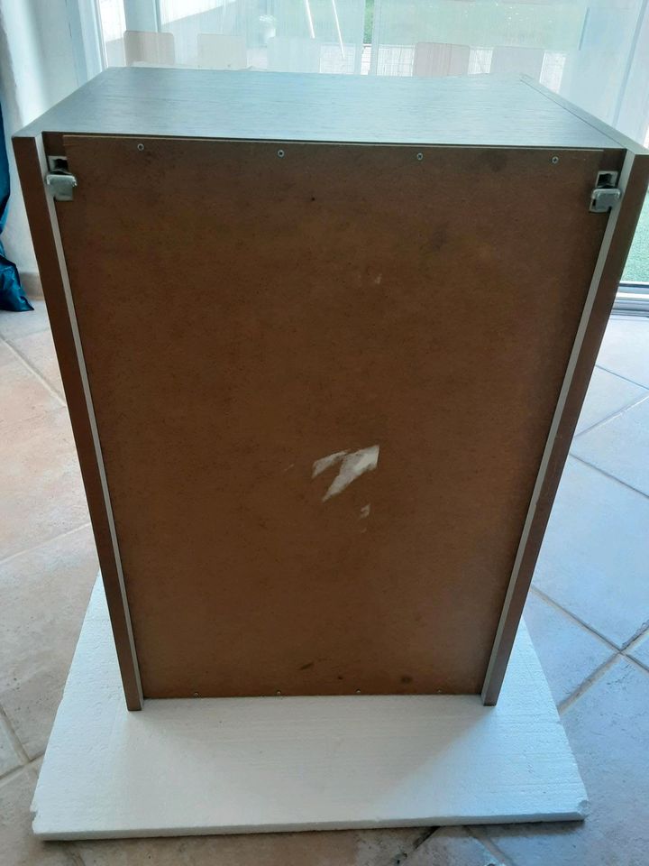 Hängeschrank Küche von "Nobilia" 45 cm Breite Front weiß in Zeitz