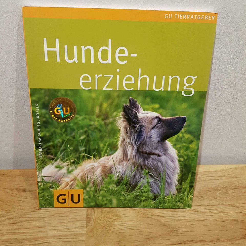 Hund Bücher über Training Hundeerziehung Hund und Kinder ab 5€ in Centrum