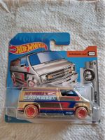 Hot Wheels 1977 Custom Dodge Van Superchrome Modellauto Matchbox Sachsen - Oelsnitz / Vogtland Vorschau