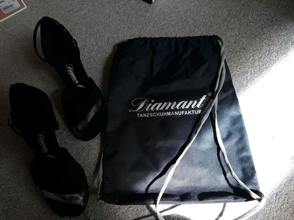 Diamant Tanzschuh Tanzschule Größe 5 1/2 in Nordhastedt