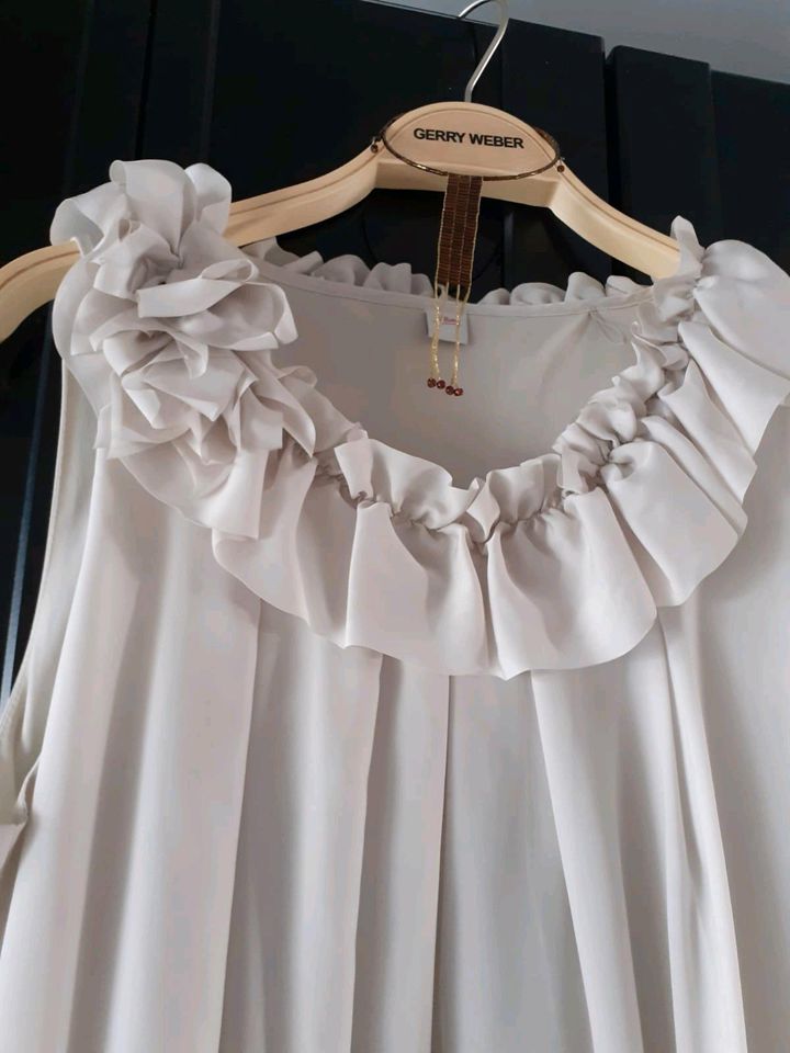Kleid Neu Designer Esprit Abiball Hochzeitskleid creme XL in Lippstadt