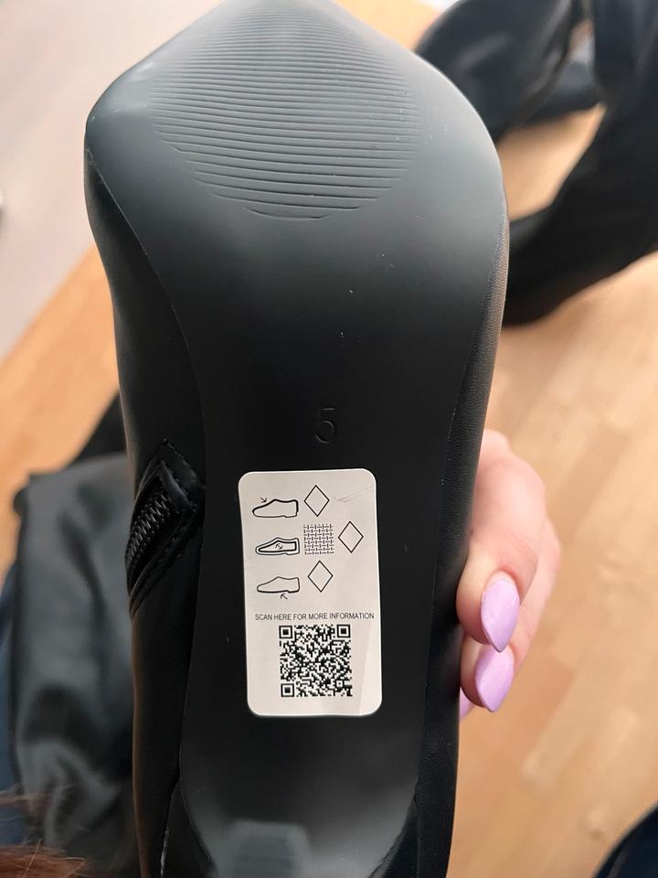 Overknee-Stiefel Leder schwarz mit Absatz Asos design Kathryn in Regensburg