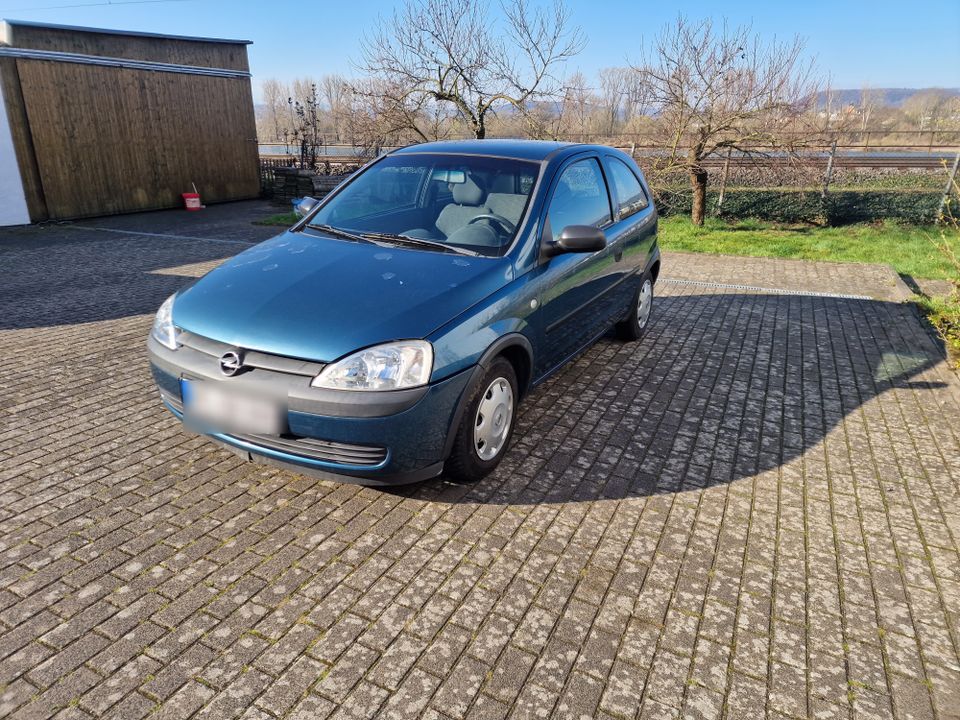 Opel Corsa 1.0 l 60 PS TÜV NEU in Bad Hönningen