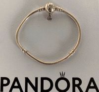 Pandora Armband Love Herz mit Clipverschluss Silber Nordrhein-Westfalen - Herzebrock-Clarholz Vorschau