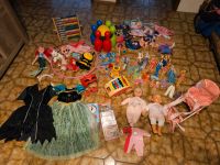 Spielzeug/ Kostüm/ Puppen/ Barbie/ Taschen/ Kuscheltiere Baden-Württemberg - Wyhl Vorschau