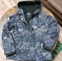 Jacke mit Totenkopf und Rosenmuster Damen Gr. M Neißeaue - Klein Krauscha Vorschau