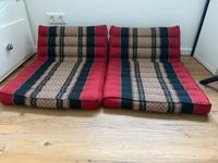 2 x Asiatisches Sitzkissen rot/schwarz Leipzig - Wiederitzsch Vorschau