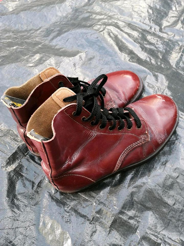 Vintage Stiefel dr martens rot Schuhe Gr 39/38 the original air in Worms