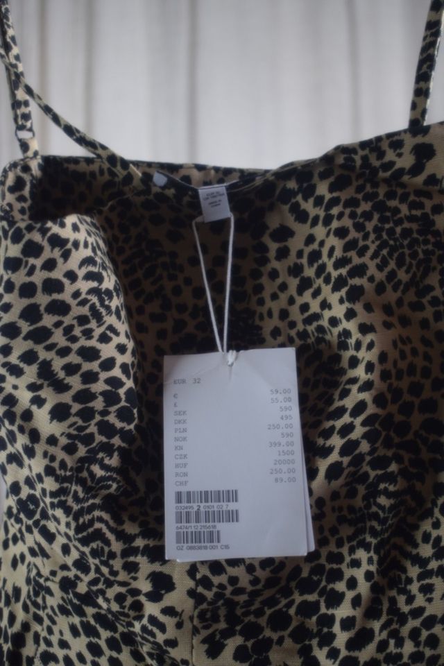 NEU Leopard Viskose Leinen Mini Kleid kurz &Other Stories in Berlin