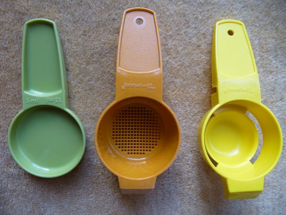 TUPPER "KÜCHEN-QUINTETT" Sieb Eiertrenner Dotterle D11 Tupperware in Bingen