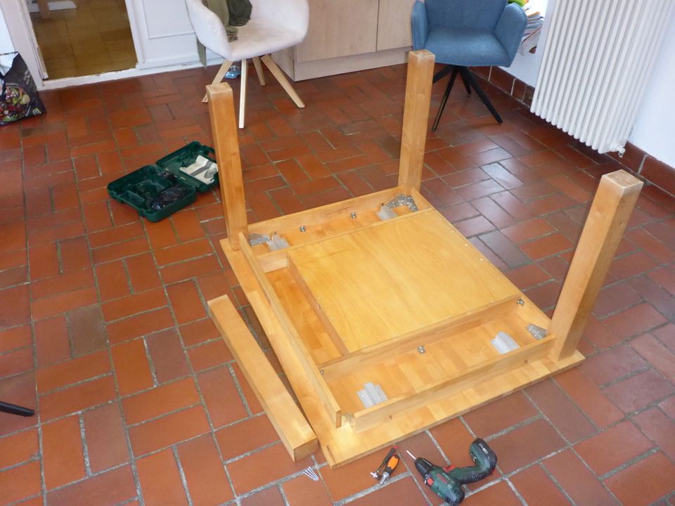 Tisch / Esstisch / Küchentisch 100cm * 120/160/200cm erweiterbar in Remscheid