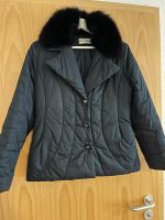 GF Ferré Jacke mit Fell / Winterjacke Düsseldorf - Heerdt Vorschau