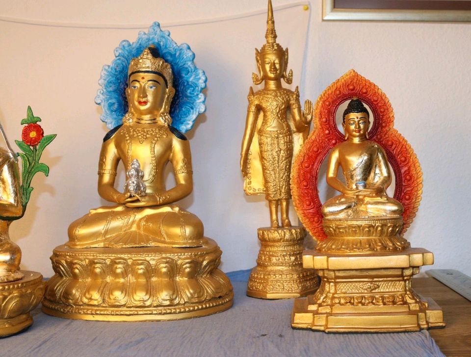 Buddha Bronze Sammlung in Solingen