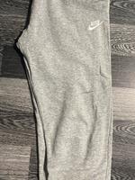Nike Jogginghose Größe M Wuppertal - Elberfeld Vorschau