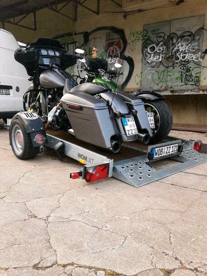 MOTORRADTRAILER MOTORRADANHÄNGER ABSENKER KIPPER MIETEN VERLEIH in Wolfsburg