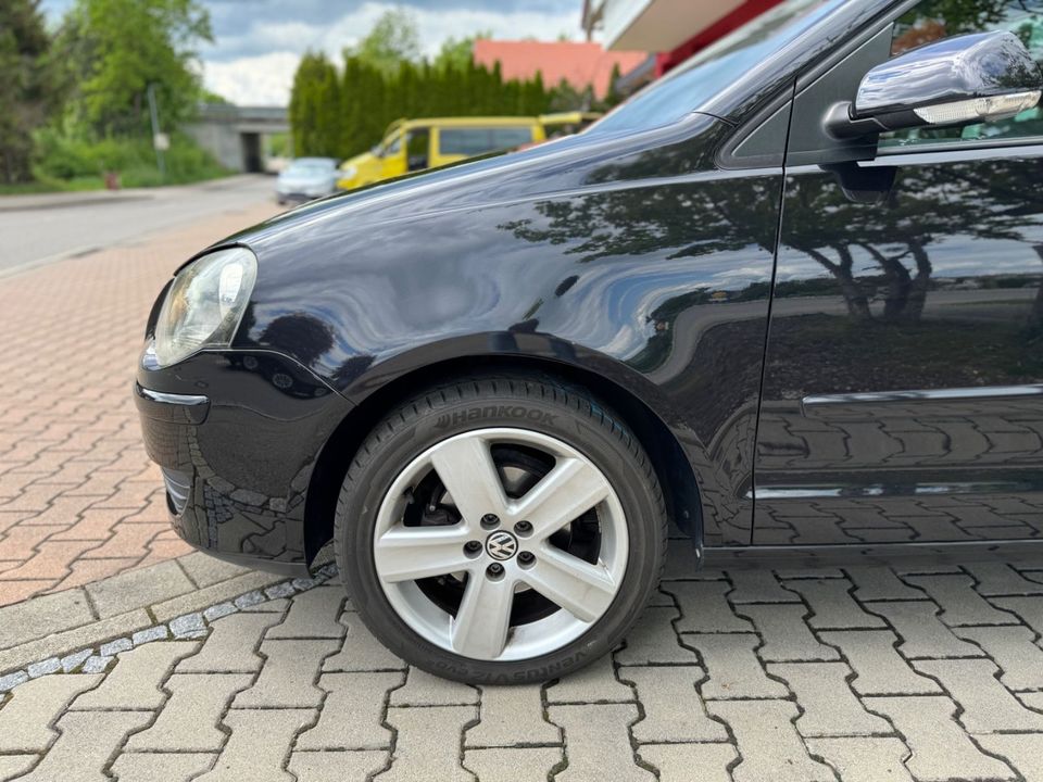 Volkswagen Polo 1.2 BlackEdition 1.Hand*8xAlu*Klima*TüvNeu in Waltenhofen