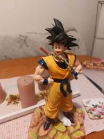 Dragon Ball Z Anime Manga Son Goku figur ( Statue) 35€ Berlin - Reinickendorf Vorschau