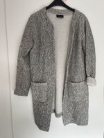 Langer grauer Cardigan Strickjacke 36/38 Gina Rostock - Reutershagen Vorschau